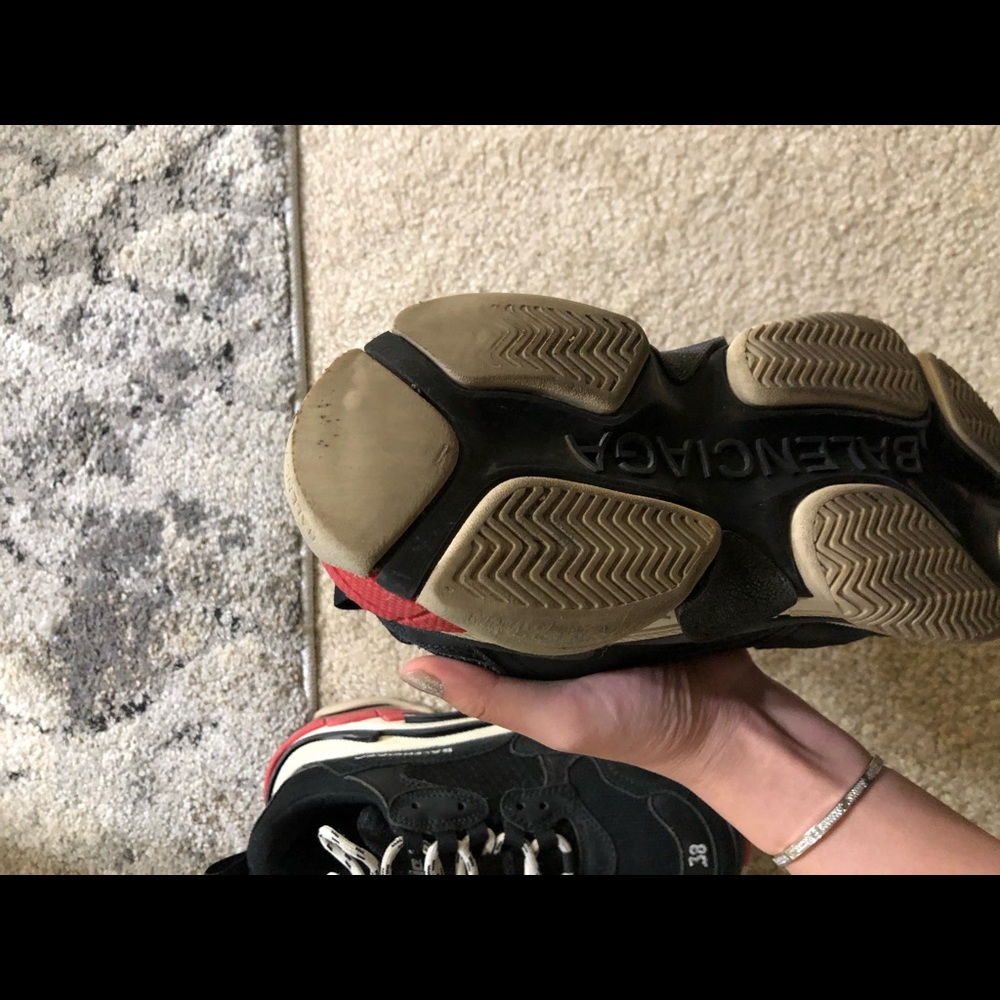 Balenciaga - Picture 4 of 5